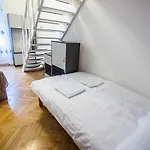 Centre Flat Pansiyon *