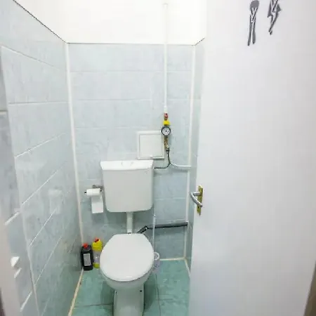 Centre Flat