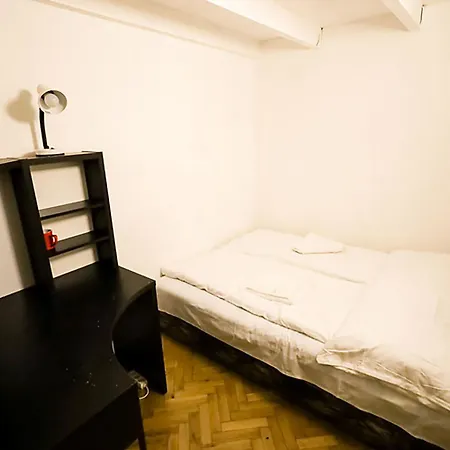 Centre Flat בית אירוח בודפשט