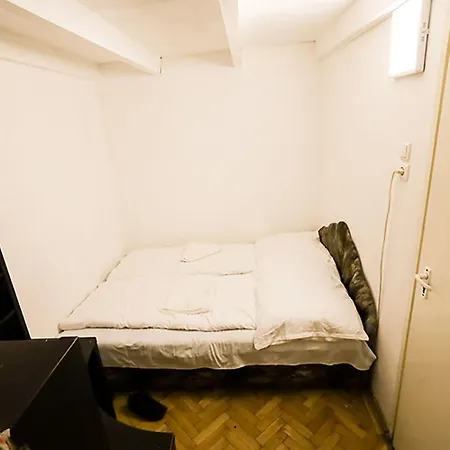 Centre Flat *