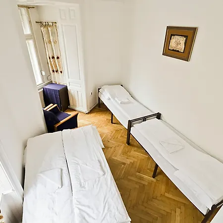 בית אירוח Centre Flat *