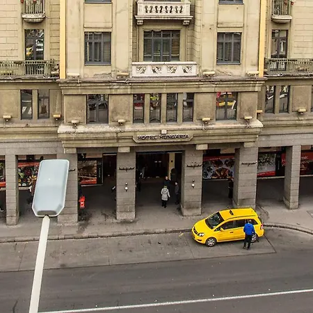 בית אירוח Centre Flat *