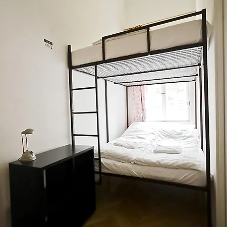 Centre Flat בית אירוח בודפשט