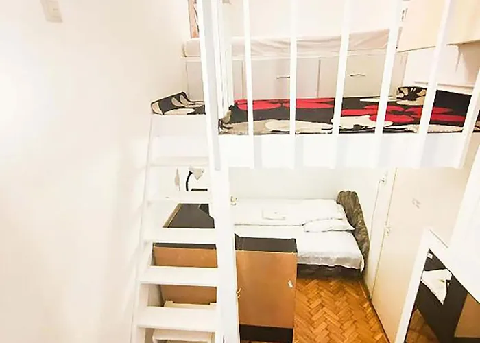 Centre Flat Privatunterkunft *